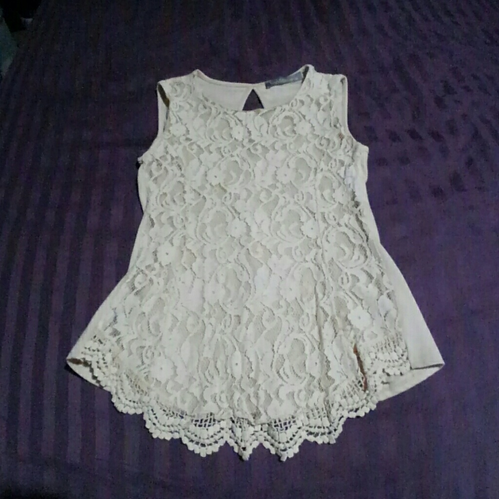 Finn & Clover Lace Sleeveless Top Size S